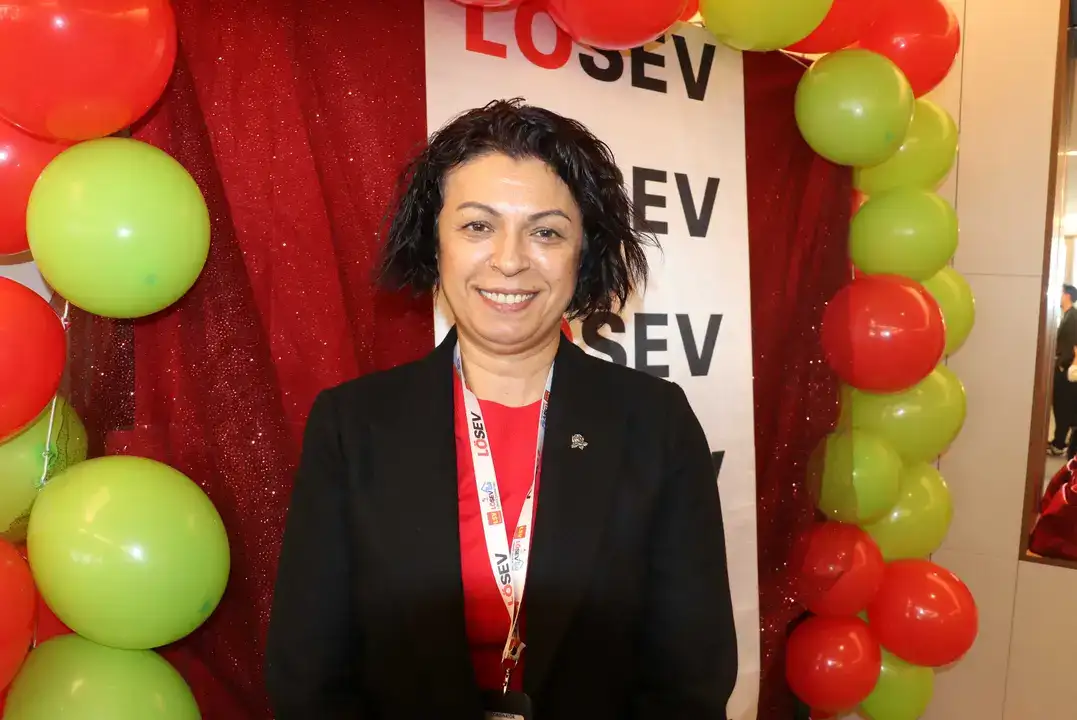 Antalya LÖSEV’den Çocuklara Umut Dolu Yılbaşı Partisi 5